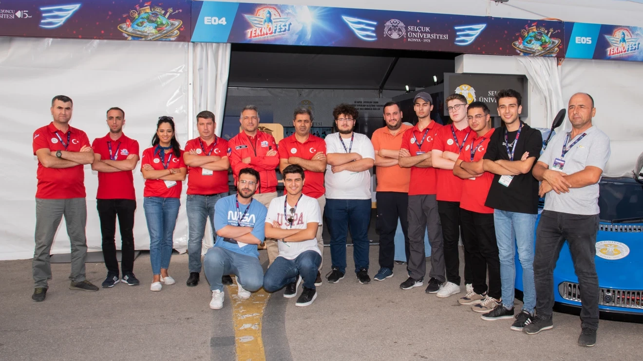 Rector Aksoy met with students at TEKNOFEST Ankara